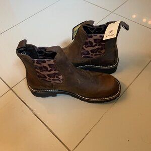 Ariat Women's Fatbaby Twin Paddock Boot Sz 11 new open box